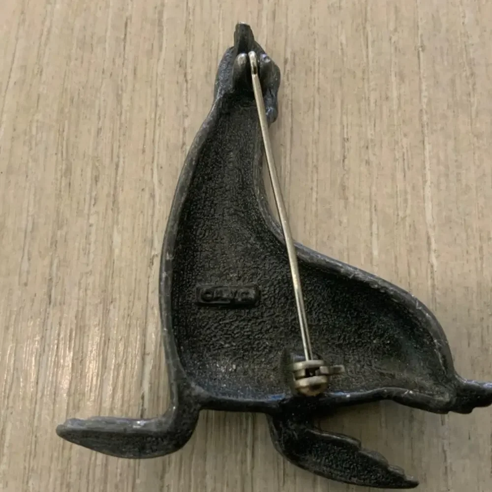 Vintage signed JC brooch